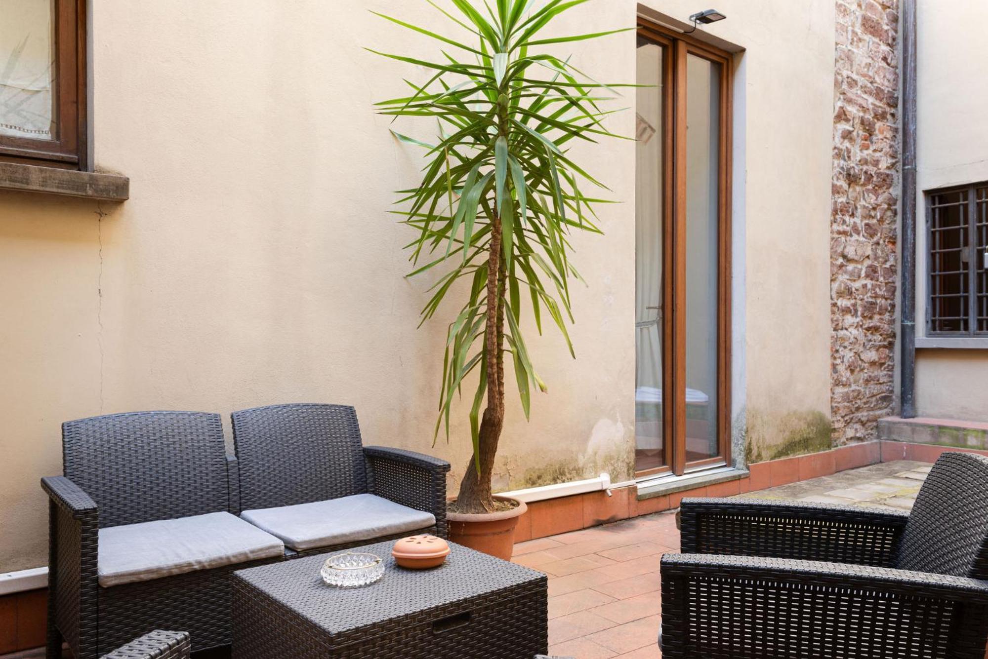 פירנצה Signoria Apartment With Patio מראה חיצוני תמונה