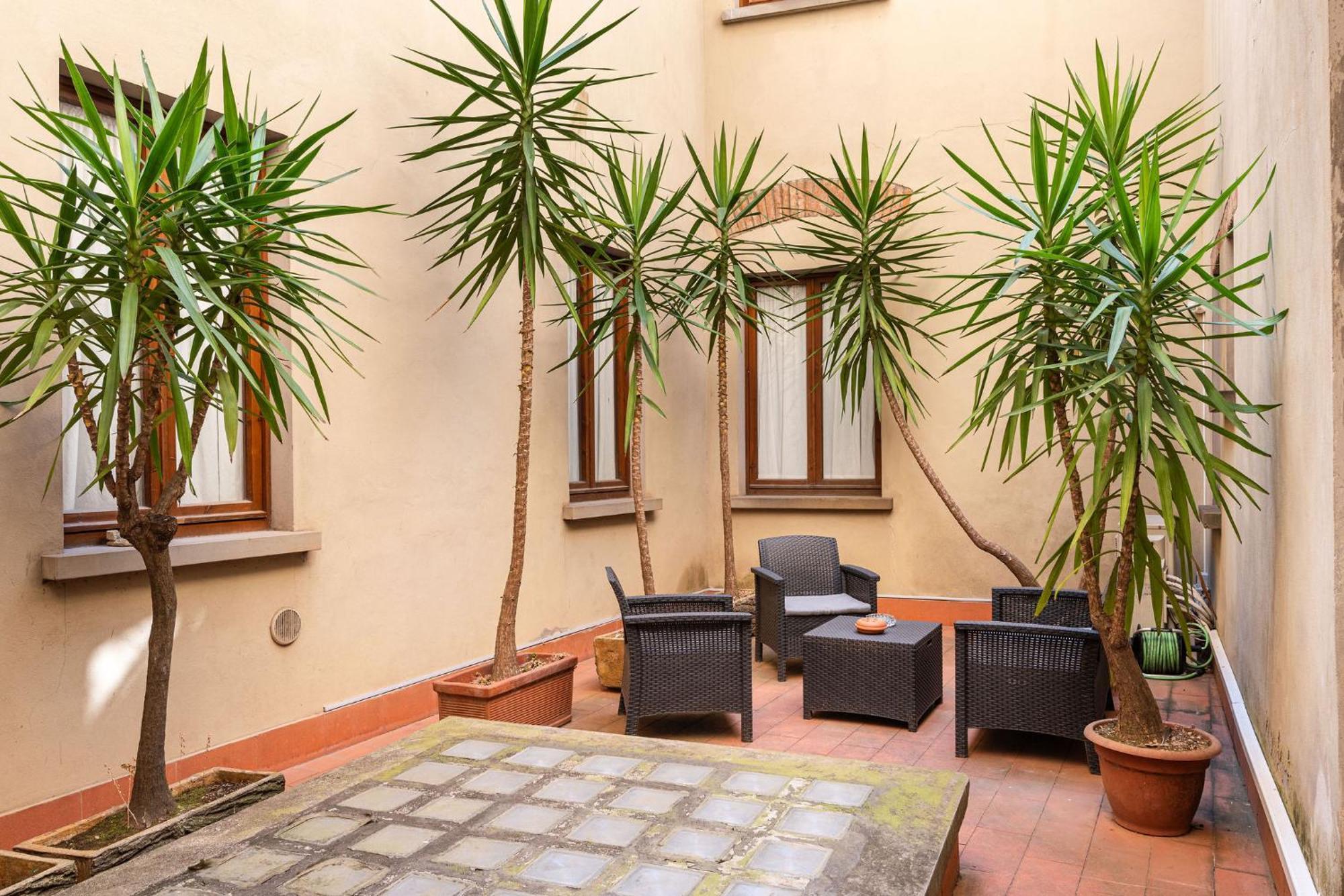 פירנצה Signoria Apartment With Patio מראה חיצוני תמונה